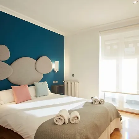 Luxury Zurriola Beach *