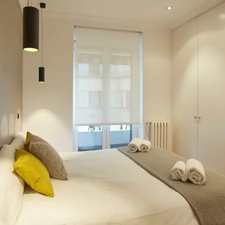 Luxury Zurriola Beach Апартаменты *